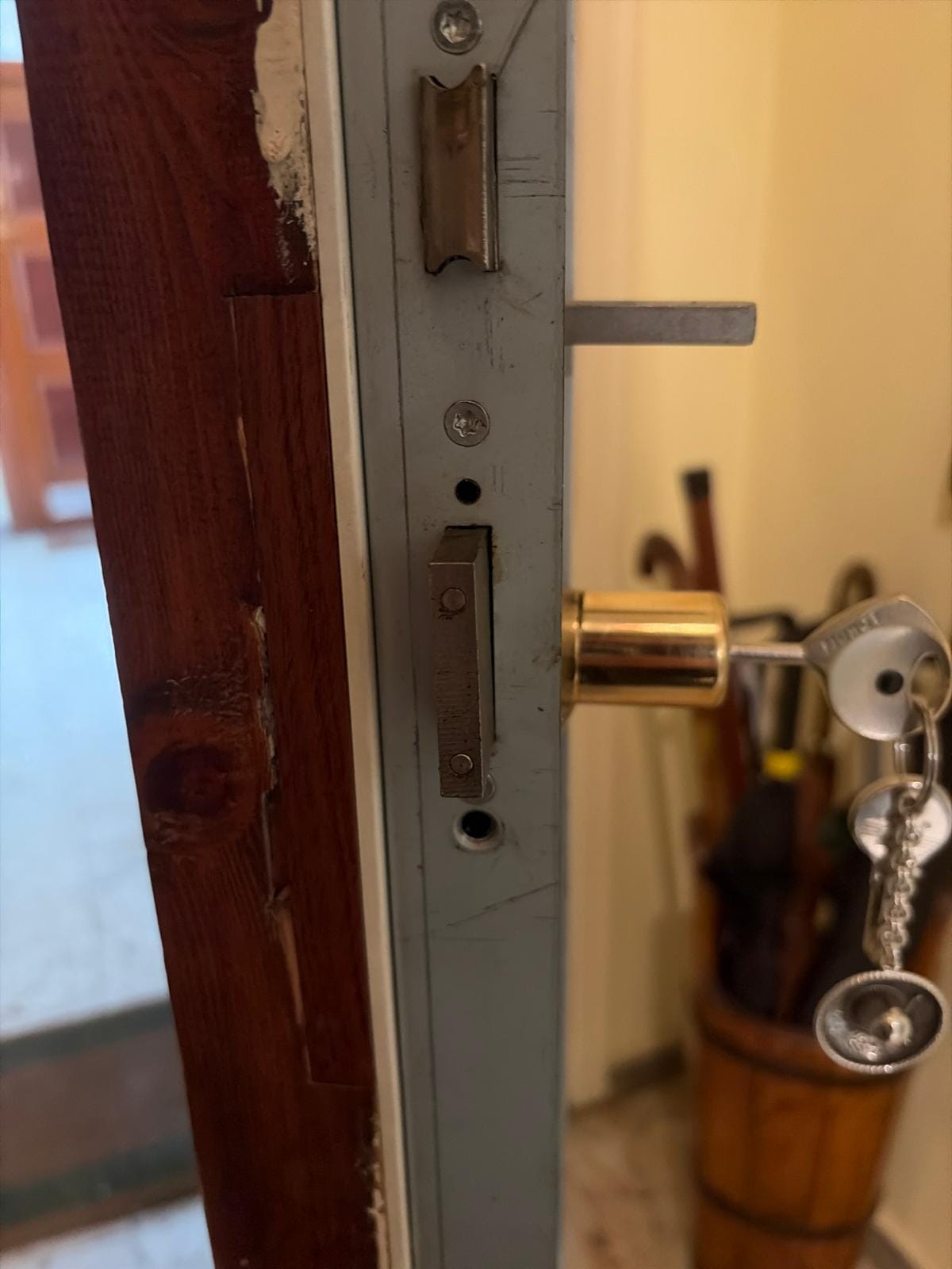 Apertura de puerta sin causar daños en Benalmádena