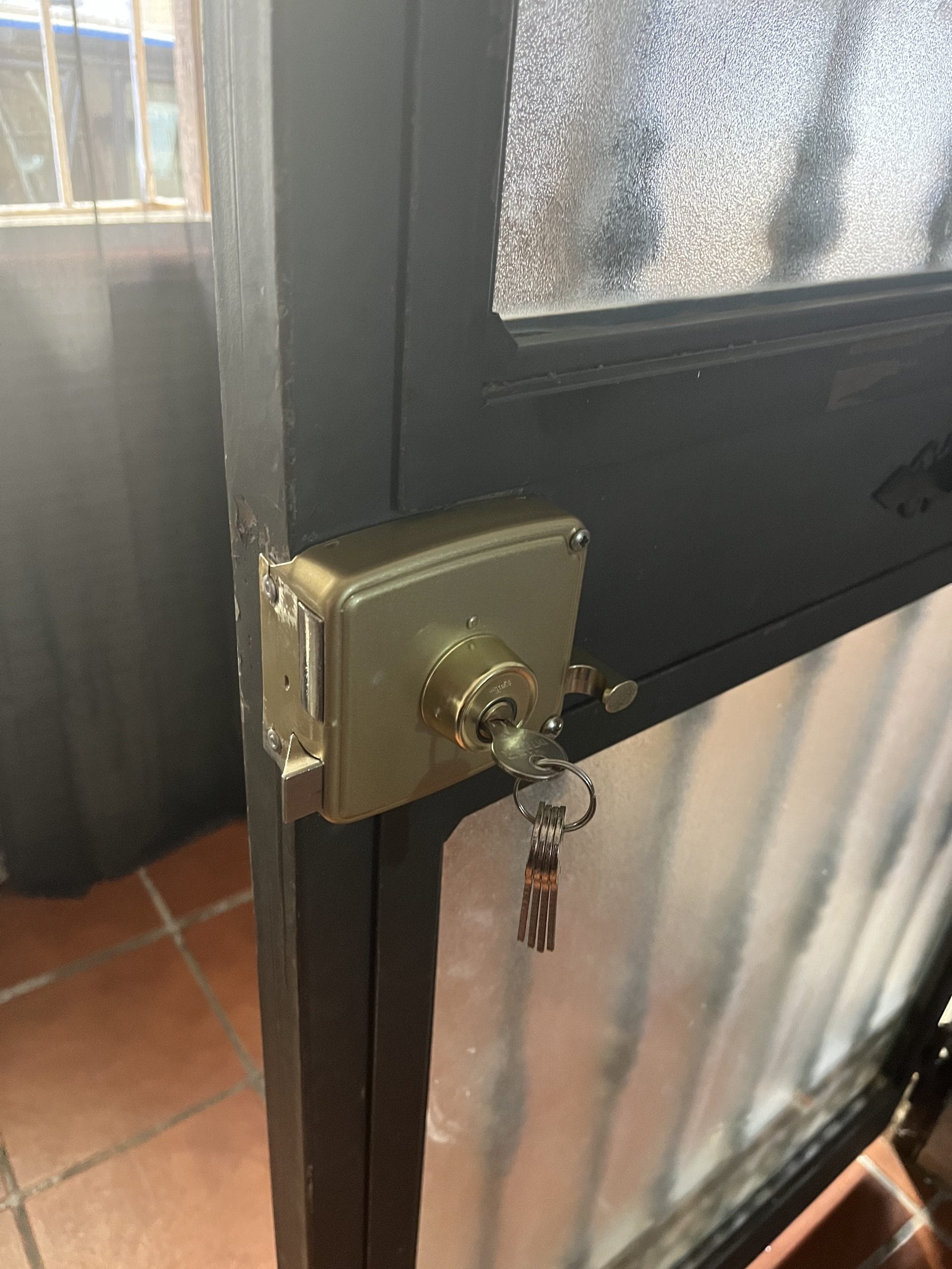 Reparación de cerradura realizada en Benalmádena